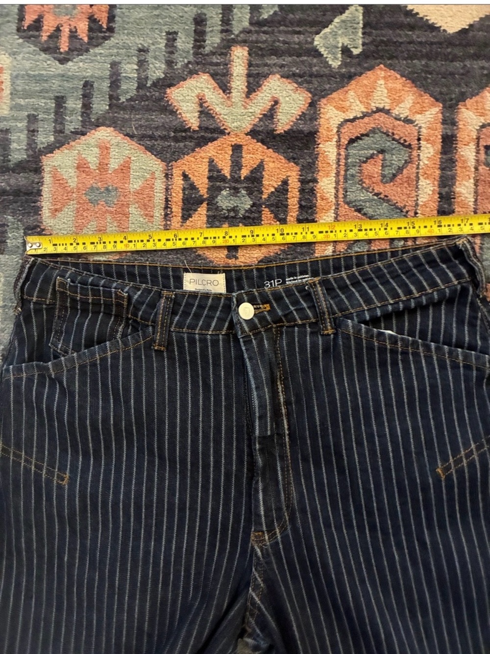 Pilcro Kayden High-Rise Railroad
Stripe Carpenter Barrel Jeans - Picture 9 of 9